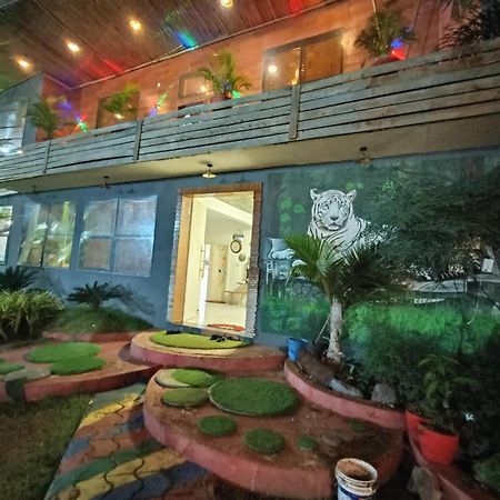 Leopard Farmhouse Mhow Exterior foto